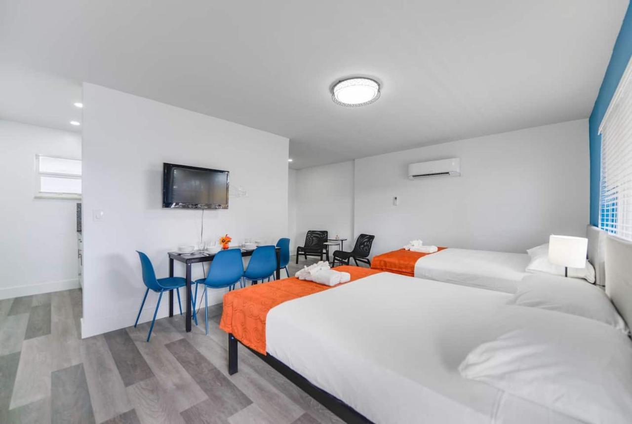 Fantastic 1 Bedroom With Pool Steps From The Beach #43 Hollywood Esterno foto