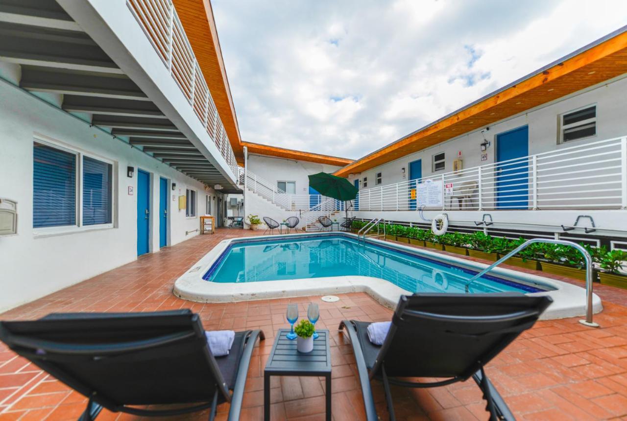 Fantastic 1 Bedroom With Pool Steps From The Beach #43 Hollywood Esterno foto